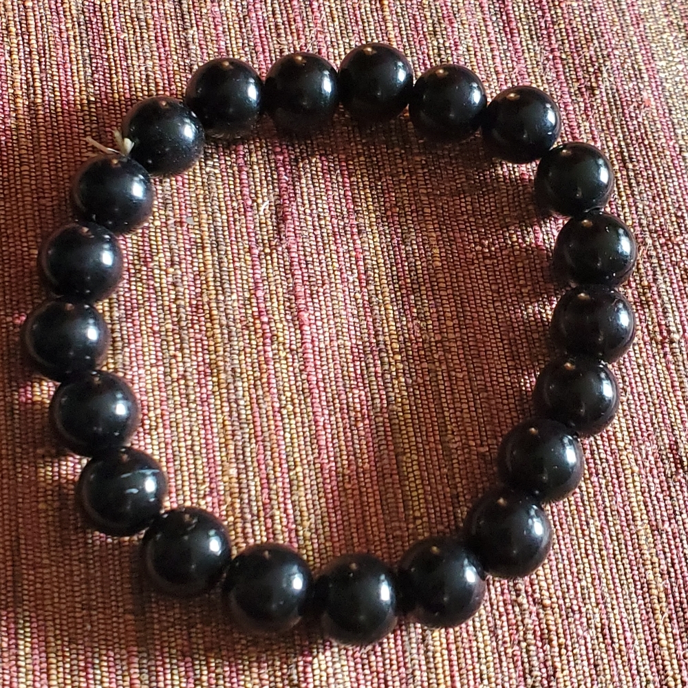 Black onyx look beaded stretch bracelet